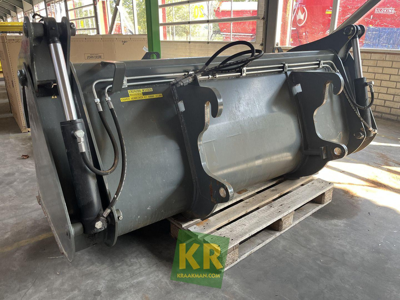 Kramer Voorzetstukken - Godet pour chargeur: photos 2 Kramer Voorzetstukken - Godet pour chargeur: photos 2