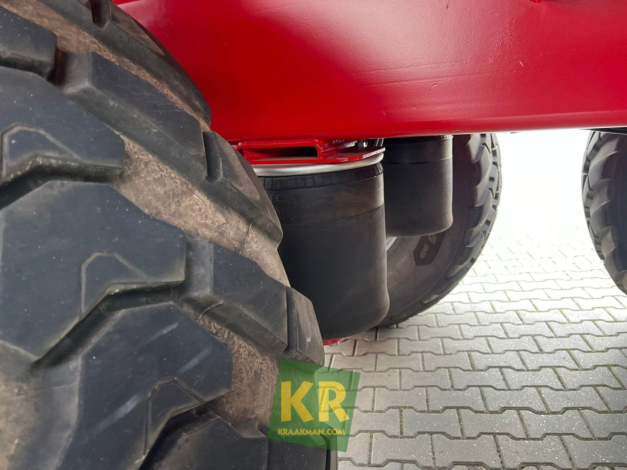 Benne agricole neuf Krampe BIG BODY 700: photos 6