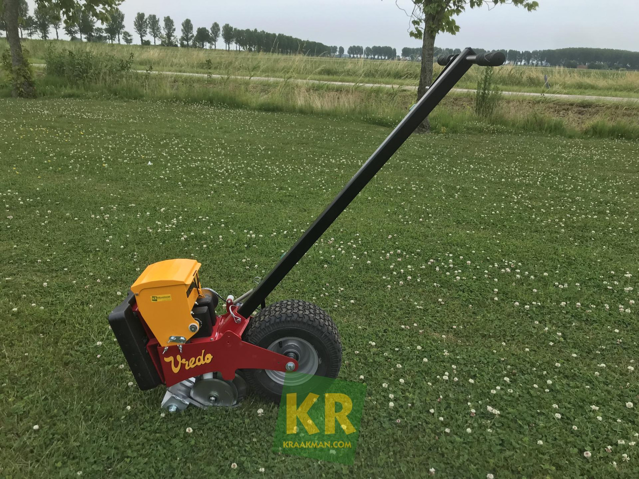 Turf Buddy Vredo - Outils du sol: photos 1 Turf Buddy Vredo - Outils du sol: photos 1
