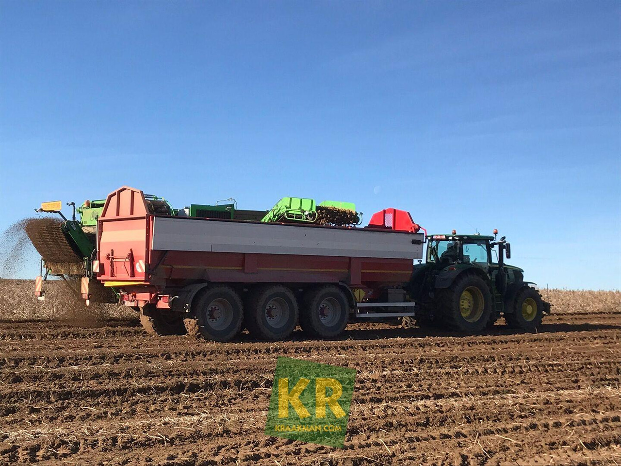 Vouwkap afdeksysteem Vako - Carrosserie et extérieur pour Machine agricole: photos 3 Vouwkap afdeksysteem Vako - Carrosserie et extérieur pour Machine agricole: photos 3