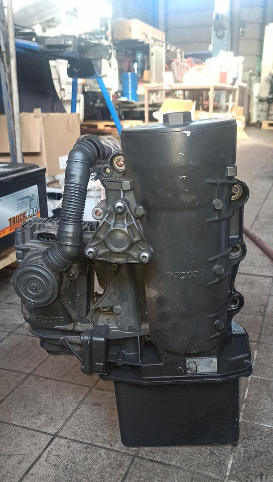 MODUŁ OLEJOWY DAF XF 106 MX11 440 - Filtre à huile: photos 1 MODUŁ OLEJOWY DAF XF 106 MX11 440 - Filtre à huile: photos 1