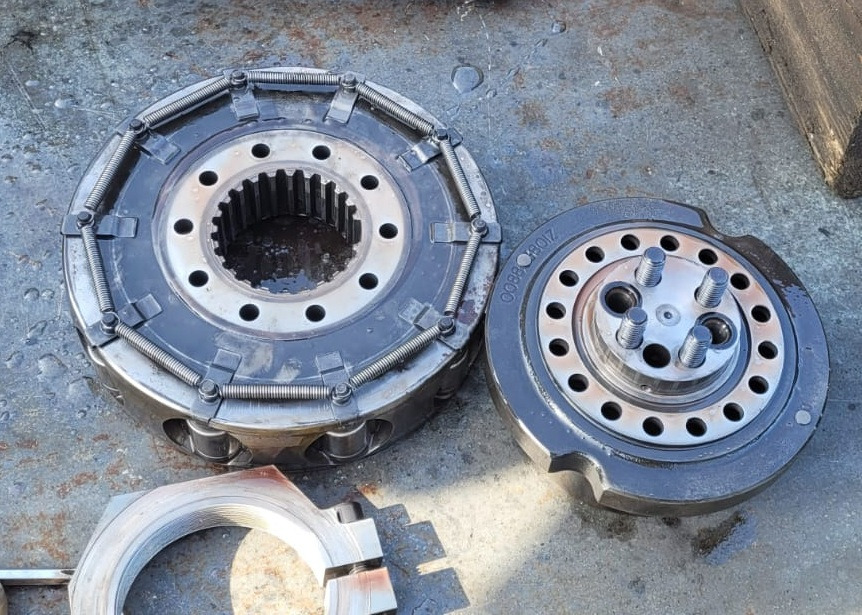 NAPĘD HYDRODRIVE MAN TGS TGX KOMPLET 81360256005 81360256006 81360300004 81360356000 - Essieu et pièces: photos 3 NAPĘD HYDRODRIVE MAN TGS TGX KOMPLET 81360256005 81360256006 81360300004 81360356000 - Essieu et pièces: photos 3