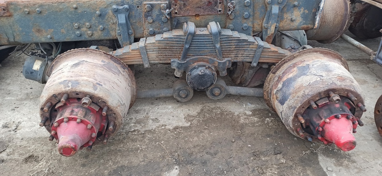 SCANIA 93 113 143 6X4 6X6 8X4 8X6 8X8 - Essieu et pièces pour Camion: photos 1 SCANIA 93 113 143 6X4 6X6 8X4 8X6 8X8 - Essieu et pièces pour Camion: photos 1