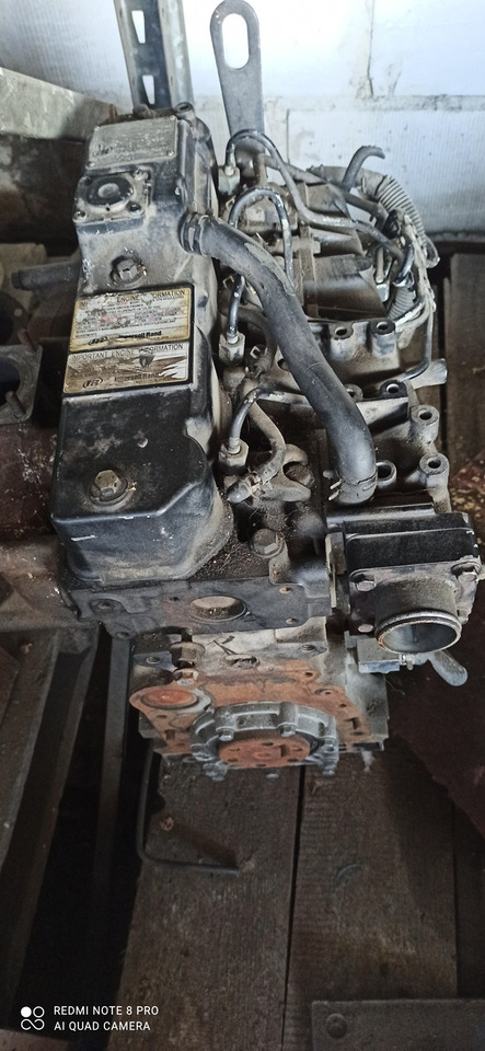 SILNIK YANMAR 4IRH8N - 2 - Moteur et pièces pour Machine agricole: photos 3 SILNIK YANMAR 4IRH8N - 2 - Moteur et pièces pour Machine agricole: photos 3