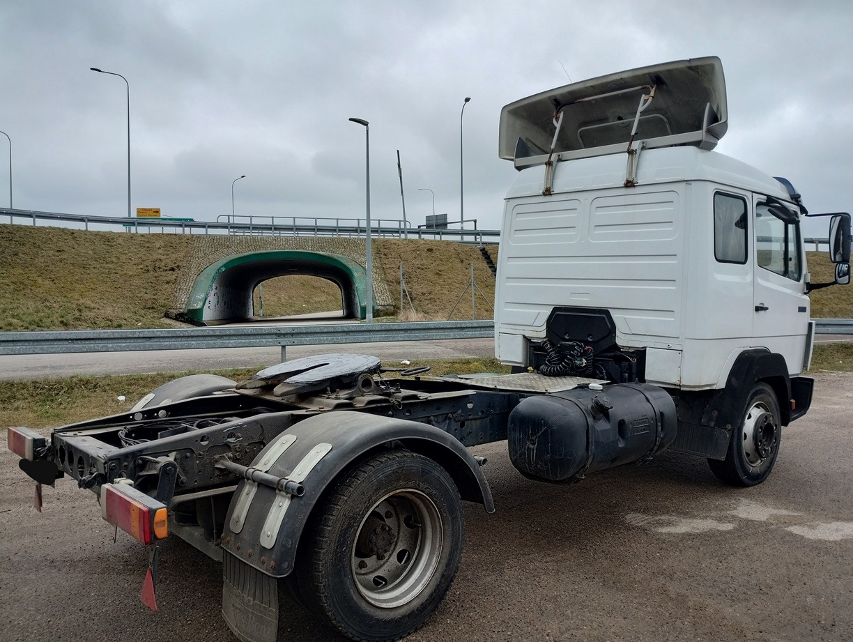 Mercedes Benz 1120 S - Tracteur routier: photos 4 Mercedes Benz 1120 S - Tracteur routier: photos 4
