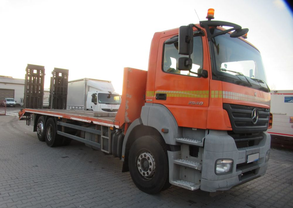 Mercedes-Benz Axor 2540 - Remorqueuse: photos 3 Mercedes-Benz Axor 2540 - Remorqueuse: photos 3