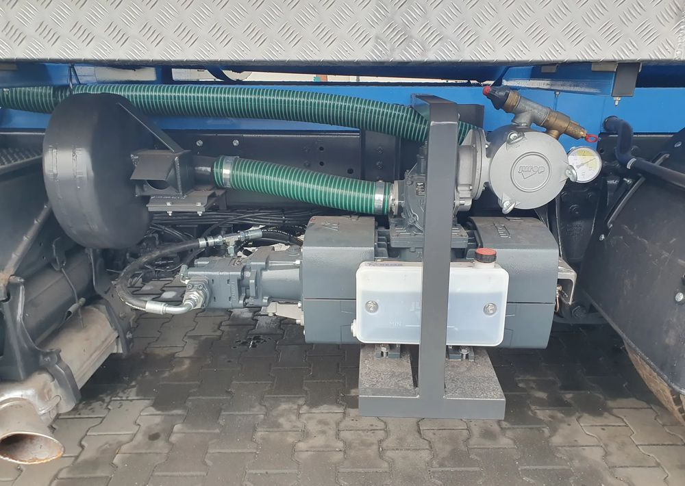 Benne à ordures ménagères Scania P360: photos 6