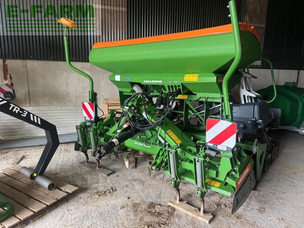 Amazone centaya - Combiné de semis: photos 3 Amazone centaya - Combiné de semis: photos 3