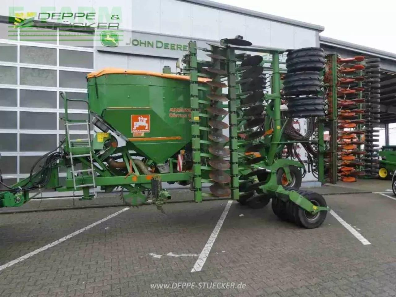 Amazone cirrus 6001 - Combiné de semis: photos 1 Amazone cirrus 6001 - Combiné de semis: photos 1
