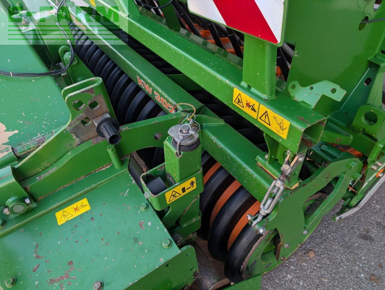 Amazone kx 3000 + ad 303 special - Combiné de semis: photos 2 Amazone kx 3000 + ad 303 special - Combiné de semis: photos 2