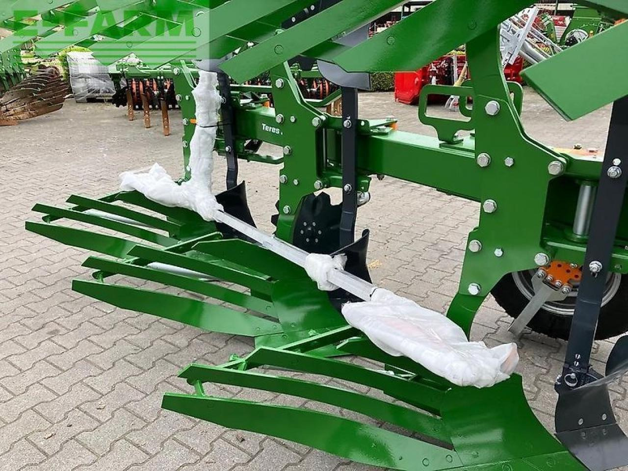 Amazone teres 300 v 5+0 - Distributeur d'engrais: photos 2 Amazone teres 300 v 5+0 - Distributeur d'engrais: photos 2