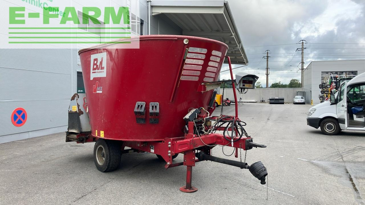 BVL - van Lengerich V-MIX 10N - Matériel d'élevage: photos 4 BVL - van Lengerich V-MIX 10N - Matériel d'élevage: photos 4