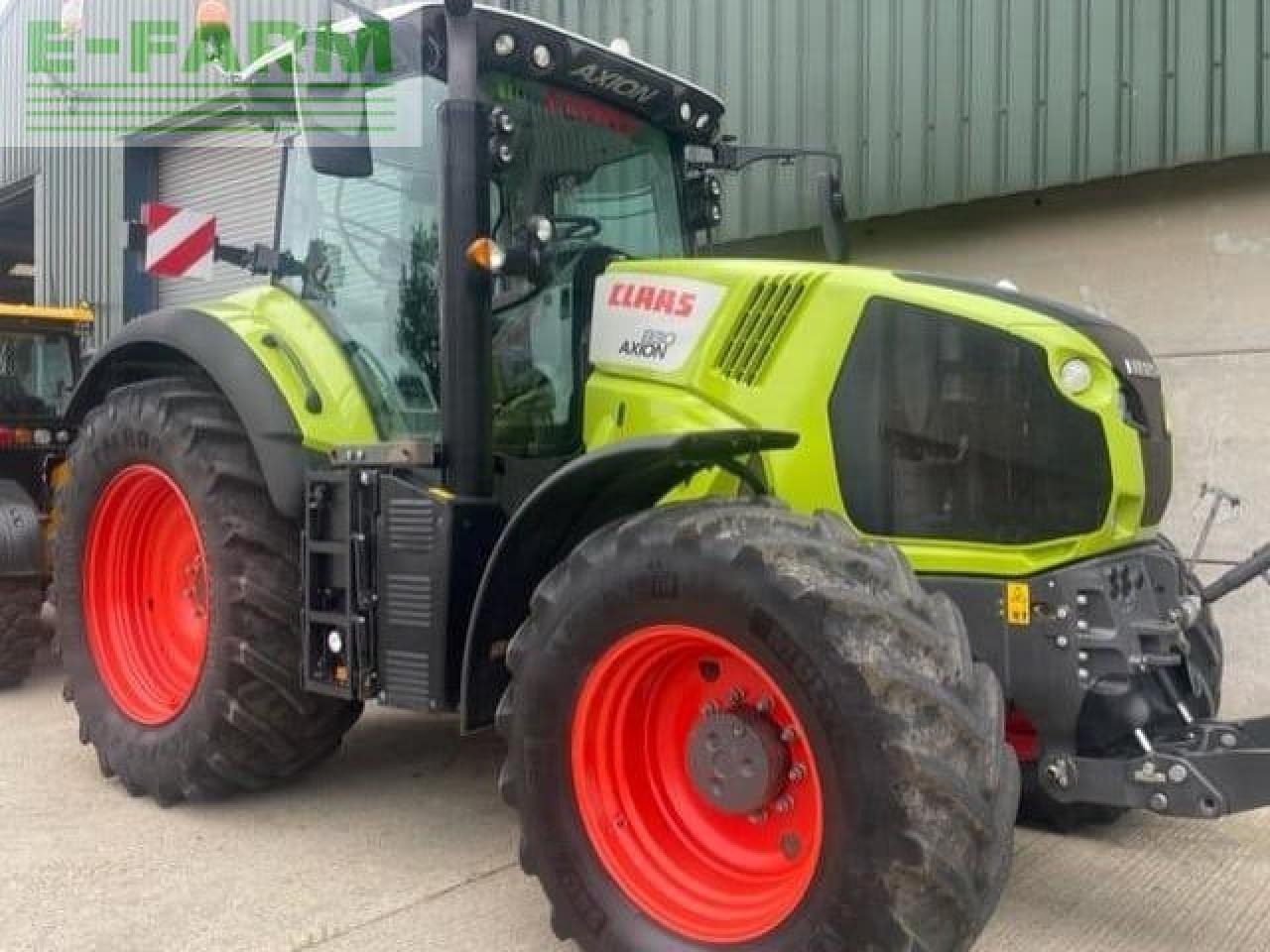 CLAAS AXION 830 - Tracteur agricole: photos 1 CLAAS AXION 830 - Tracteur agricole: photos 1
