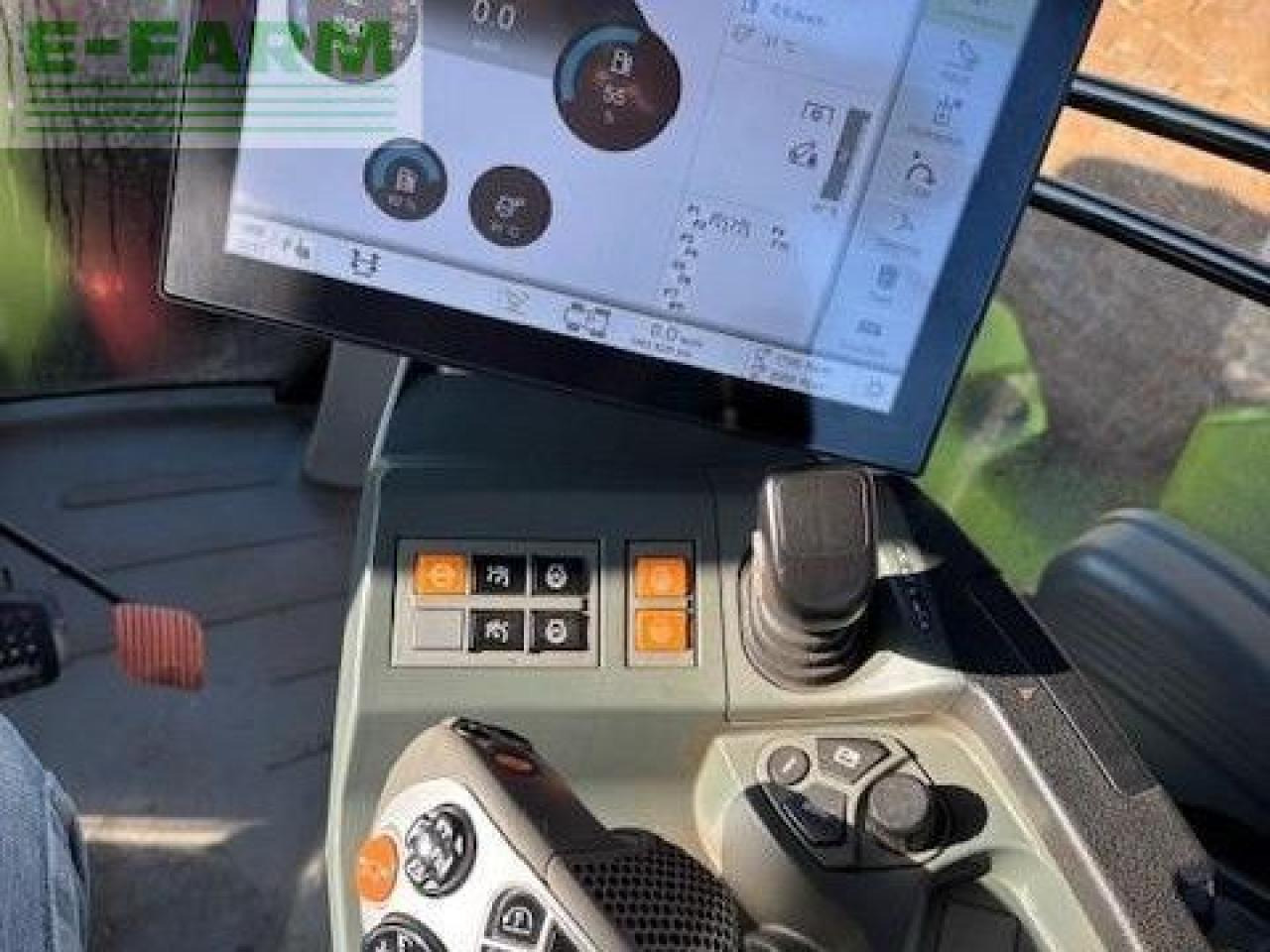 CLAAS AXION 960 TT - Tracteur agricole: photos 5 CLAAS AXION 960 TT - Tracteur agricole: photos 5