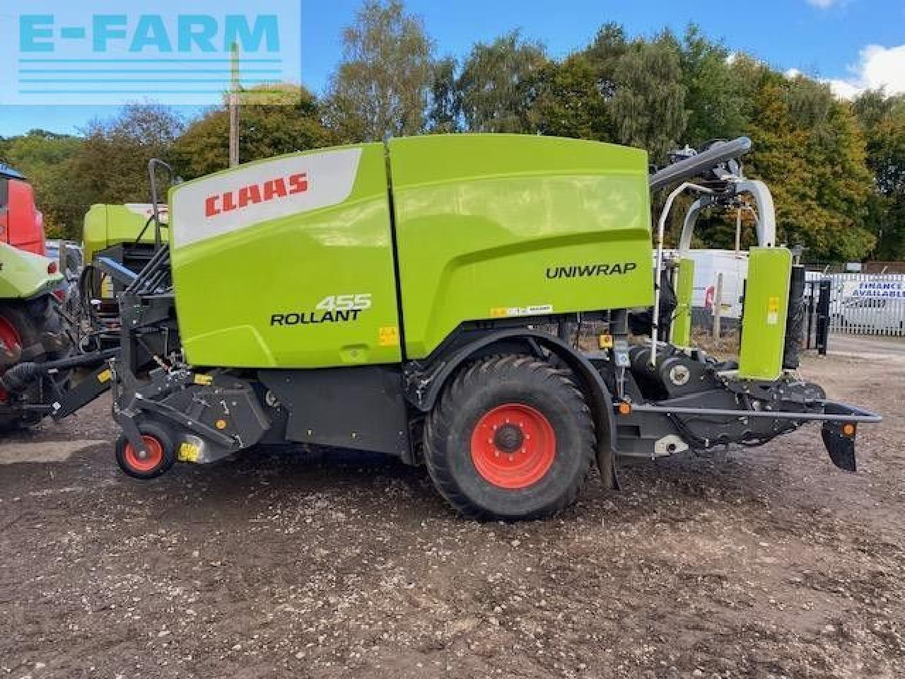 CLAAS ROLLANT 455 UNIWRAP - Presse à balles cubiques: photos 1 CLAAS ROLLANT 455 UNIWRAP - Presse à balles cubiques: photos 1
