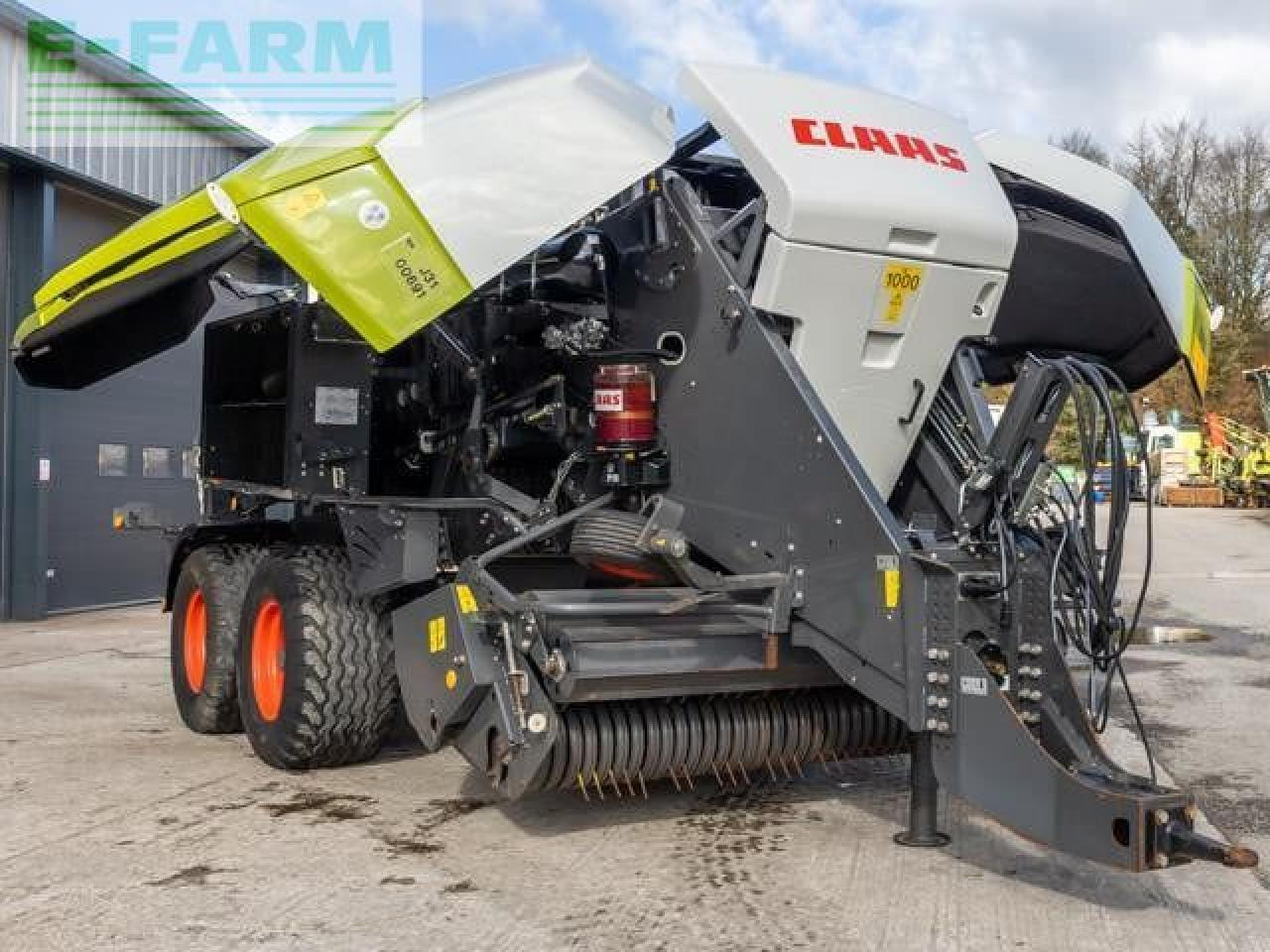 CLAAS USED QUADRANT 5200 - Presse à balles cubiques: photos 4 CLAAS USED QUADRANT 5200 - Presse à balles cubiques: photos 4