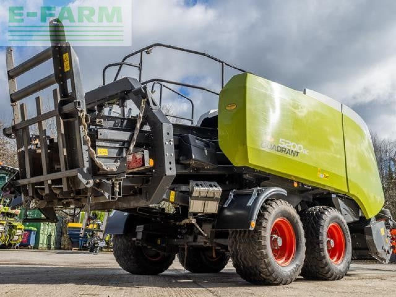 Presse à balles cubiques CLAAS USED QUADRANT 5200: photos 7