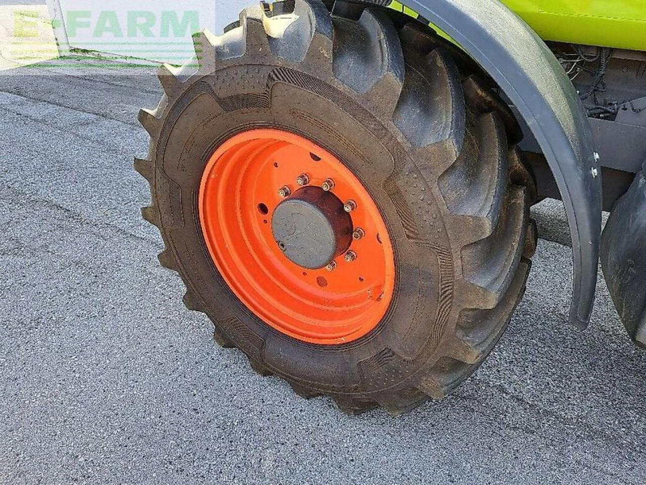 Tracteur agricole CLAAS ares 826: photos 10