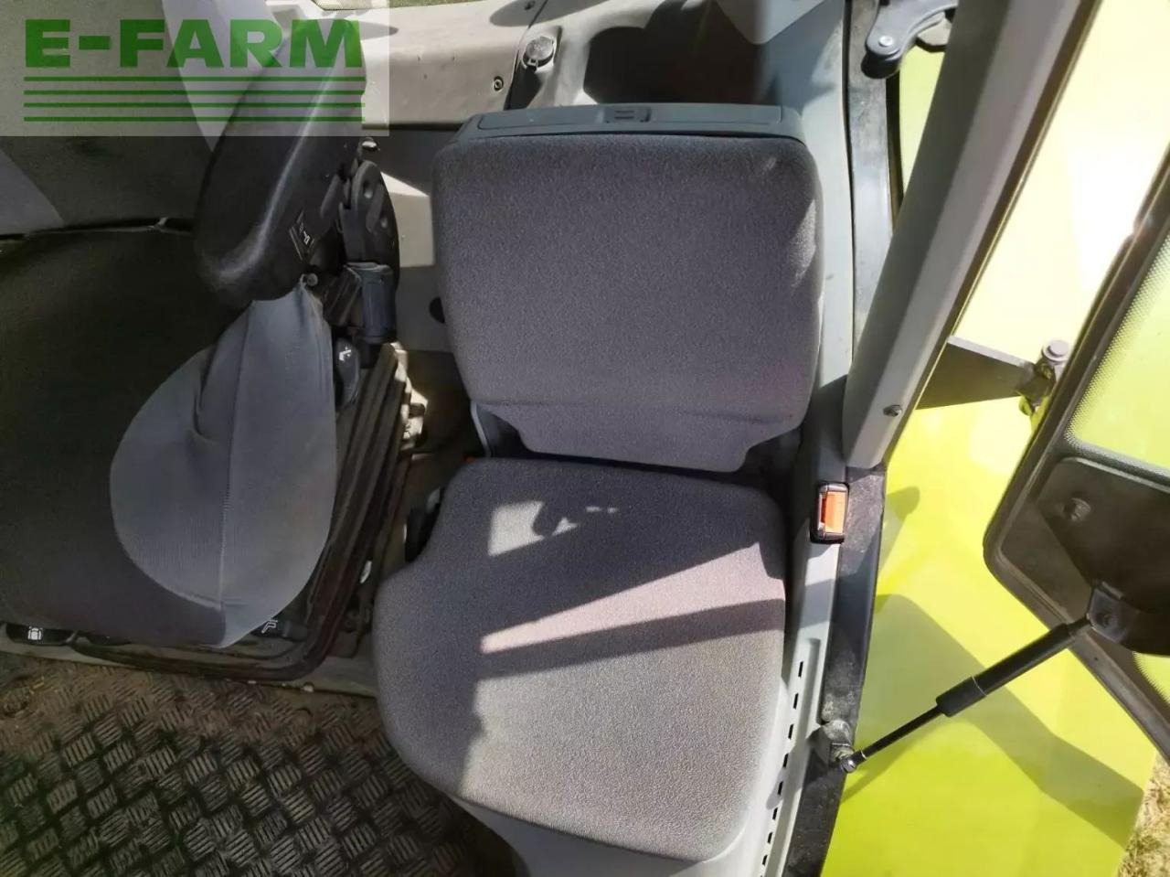 CLAAS arion 510 - Tracteur agricole: photos 5 CLAAS arion 510 - Tracteur agricole: photos 5