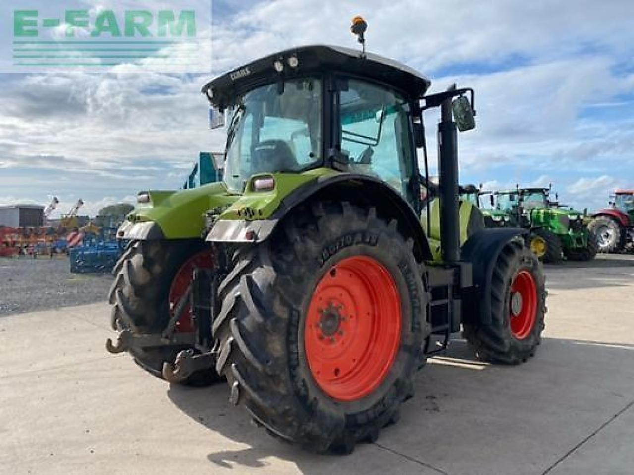 CLAAS arion 620 cebis CEBIS - Tracteur agricole: photos 4 CLAAS arion 620 cebis CEBIS - Tracteur agricole: photos 4