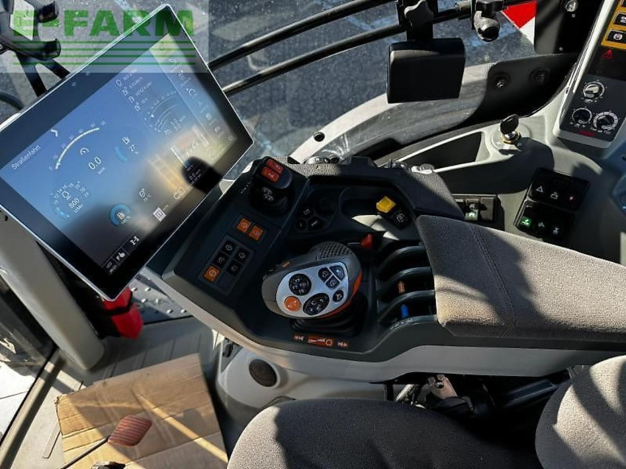 Tracteur agricole CLAAS arion 660 cmatic: photos 11