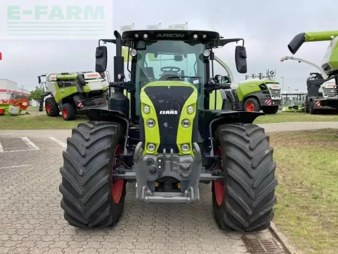 CLAAS arion 660 cmatic cebis CMATIC CEBIS - Tracteur agricole: photos 2 CLAAS arion 660 cmatic cebis CMATIC CEBIS - Tracteur agricole: photos 2