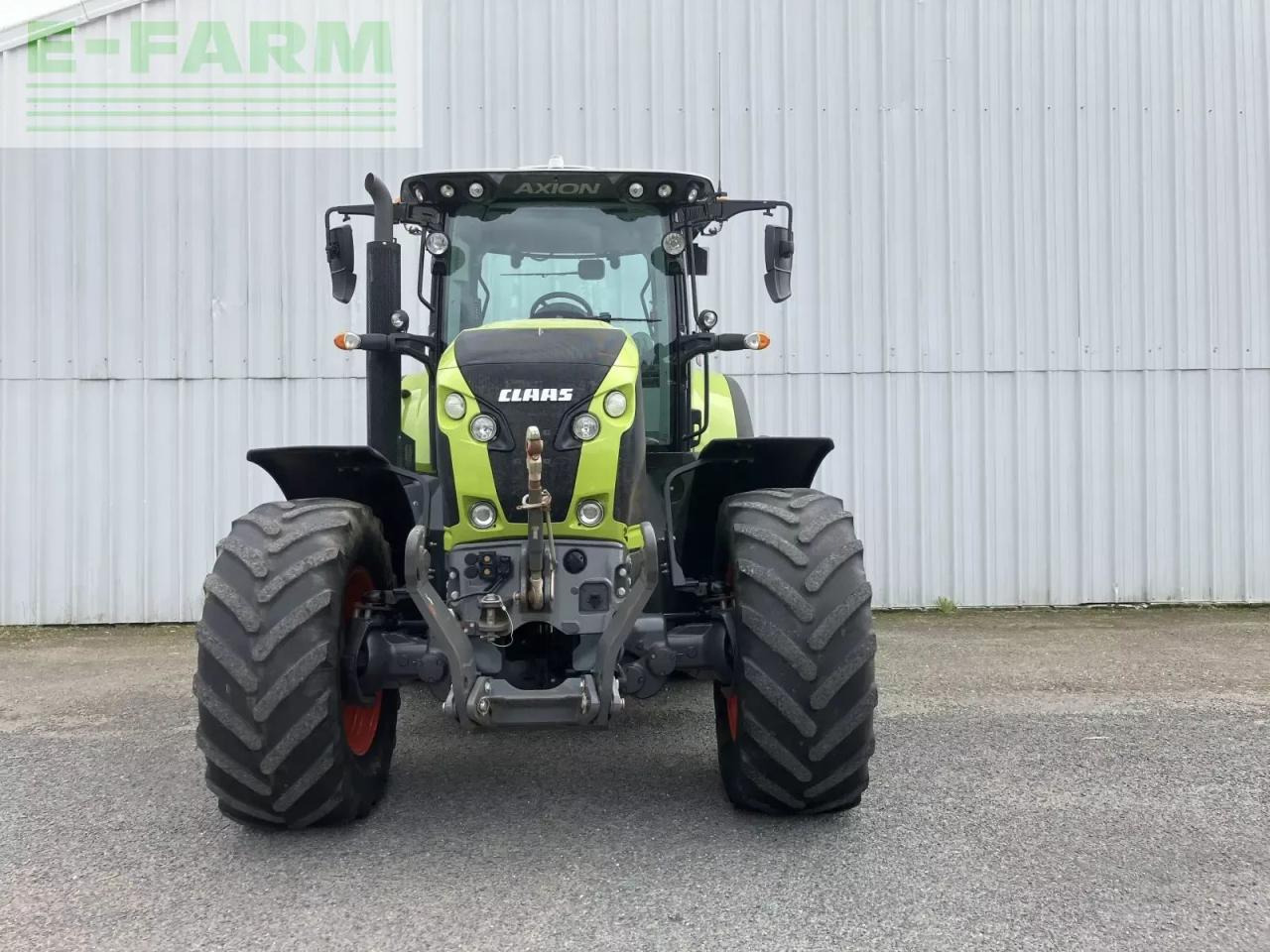CLAAS axion 800 - s5 advance - Tracteur agricole: photos 5 CLAAS axion 800 - s5 advance - Tracteur agricole: photos 5