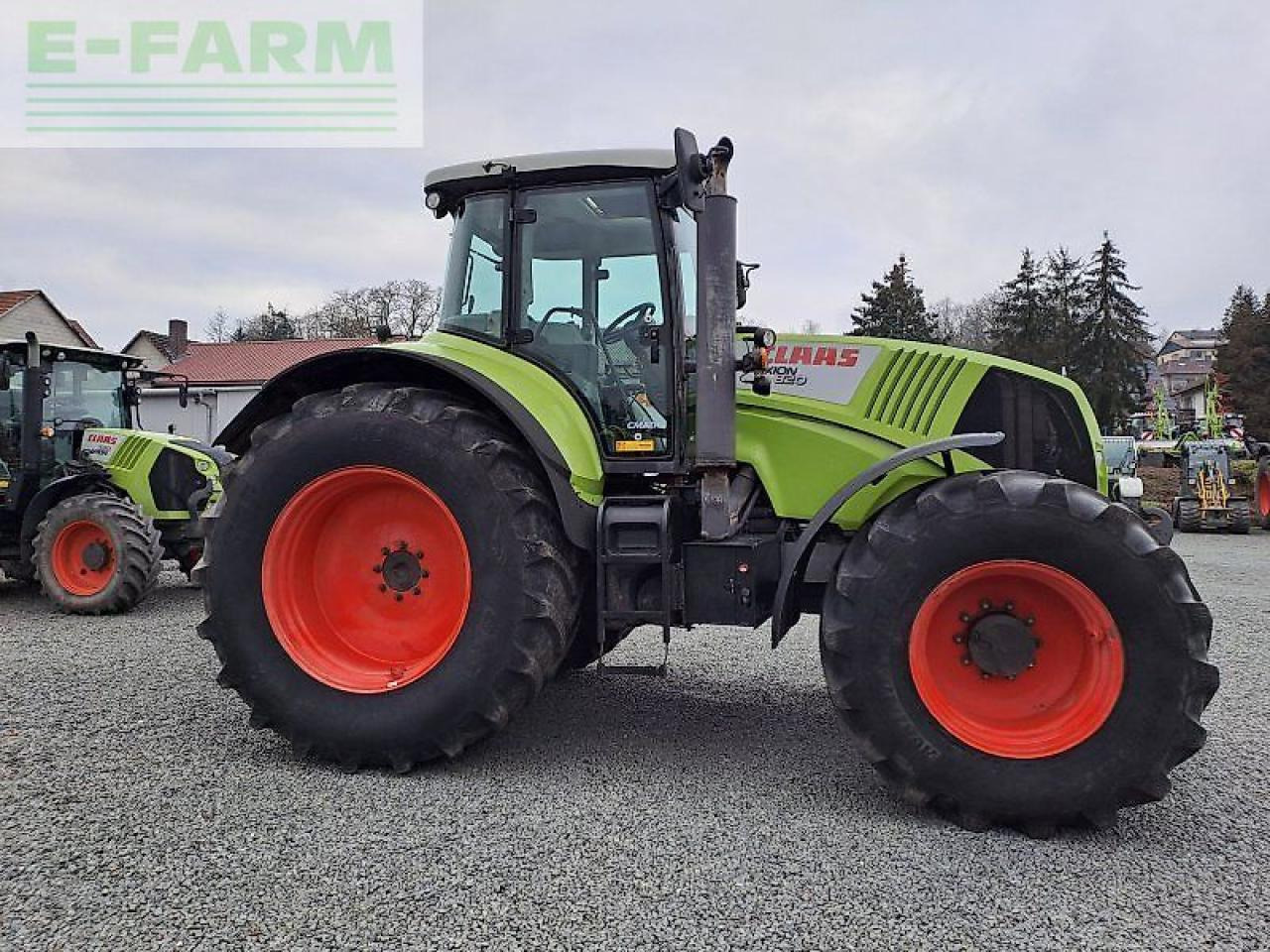 CLAAS axion 820 c-matic CMATIC - Tracteur agricole: photos 5 CLAAS axion 820 c-matic CMATIC - Tracteur agricole: photos 5