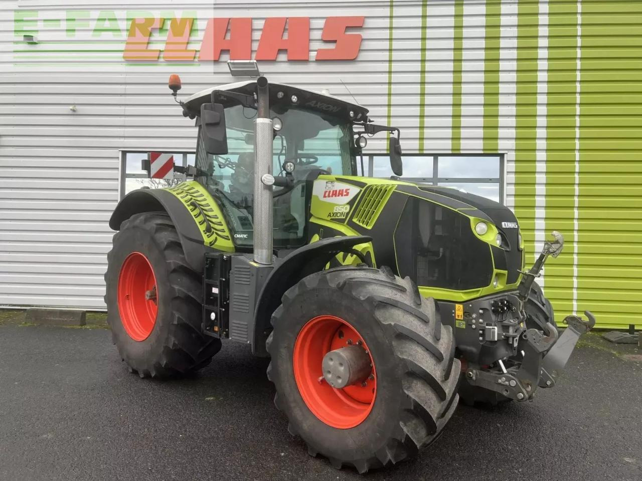 CLAAS axion 850 cmatic CMATIC - Tracteur agricole: photos 1 CLAAS axion 850 cmatic CMATIC - Tracteur agricole: photos 1