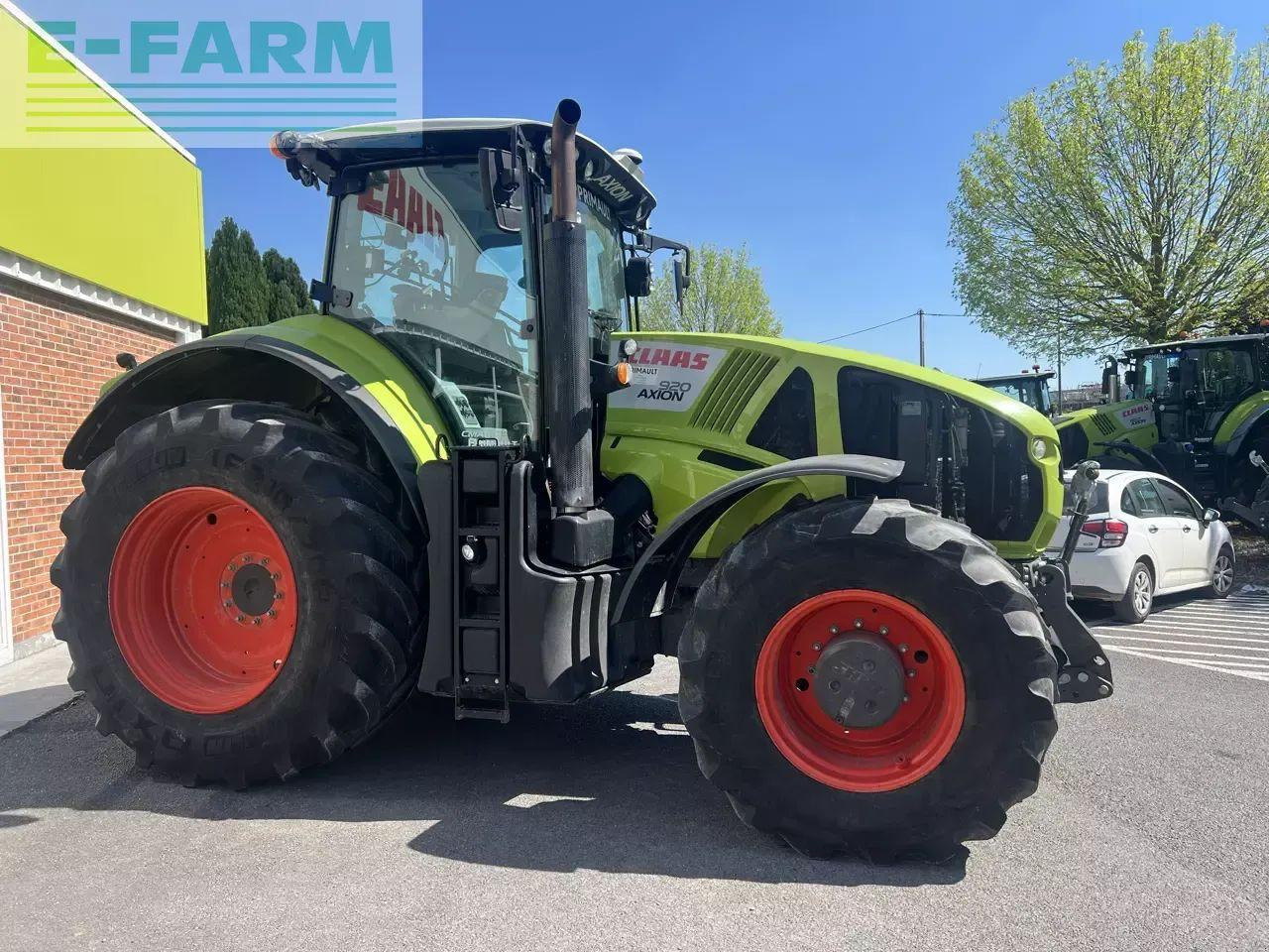 CLAAS axion 920 - Tracteur agricole: photos 5 CLAAS axion 920 - Tracteur agricole: photos 5