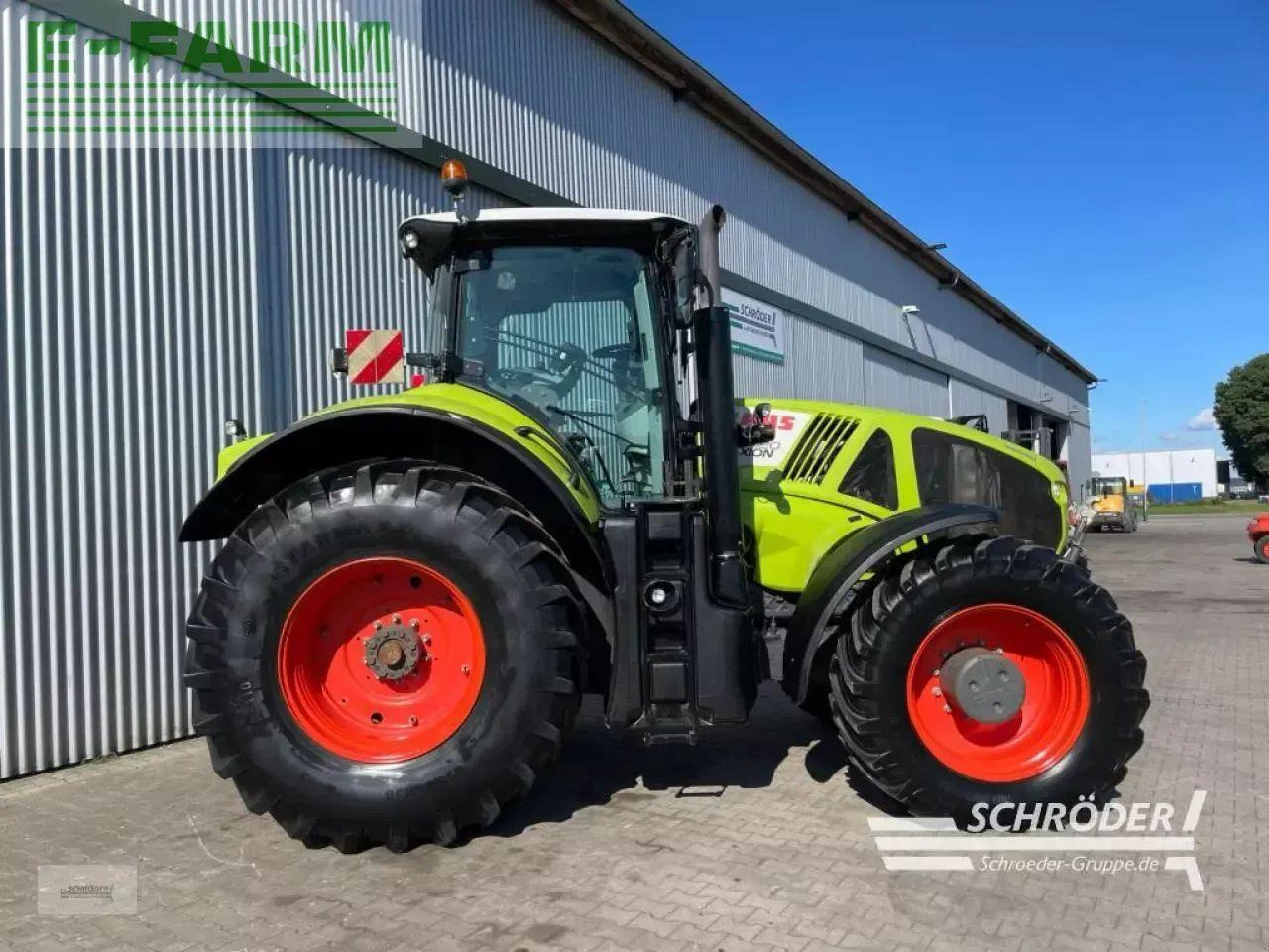 CLAAS axion 920 cmatic - Tracteur agricole: photos 2 CLAAS axion 920 cmatic - Tracteur agricole: photos 2