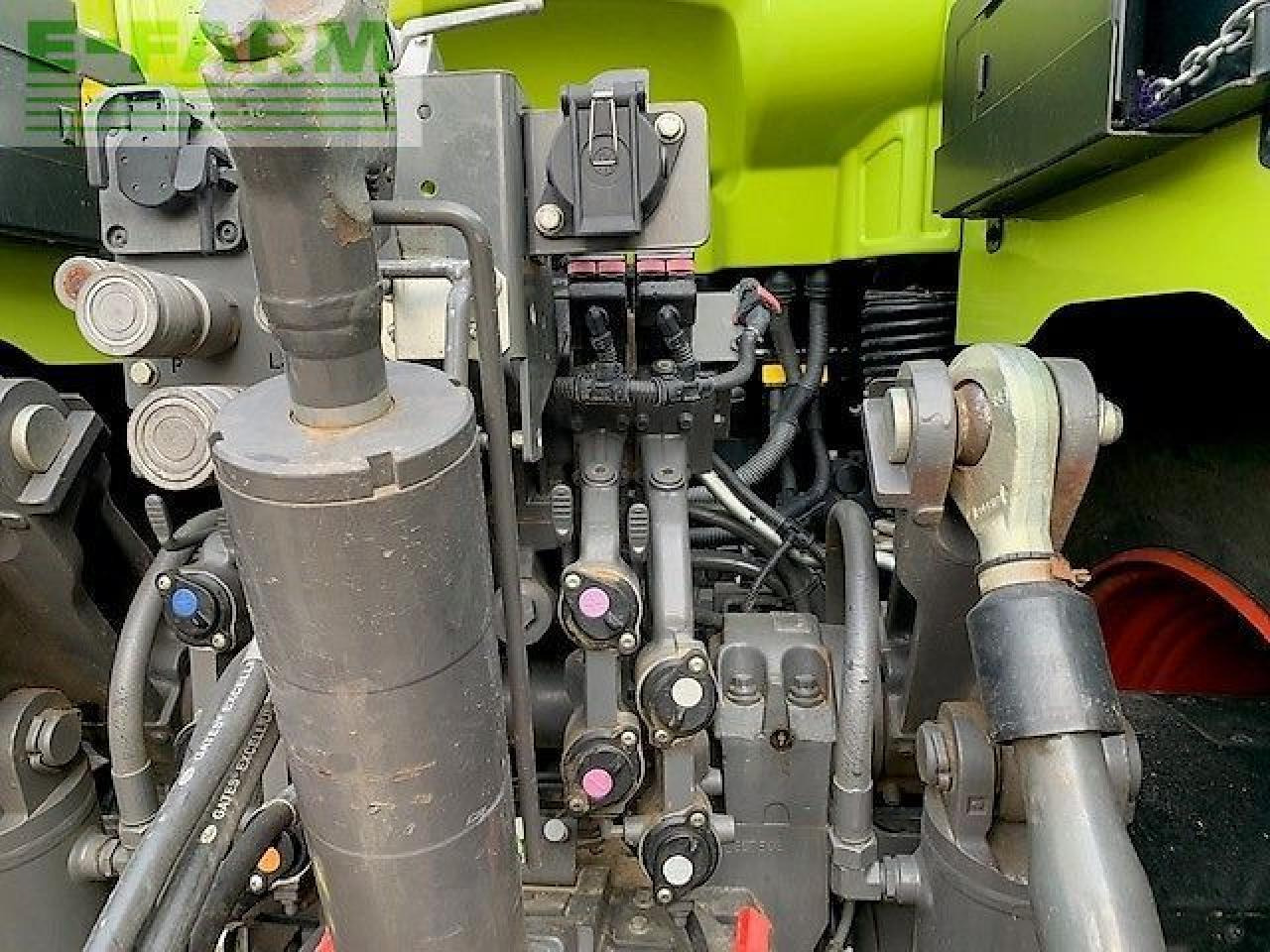 Tracteur agricole CLAAS axion 930 cmatic cebis CMATIC CEBIS: photos 9 Tracteur agricole CLAAS axion 930 cmatic cebis CMATIC CEBIS: photos 9