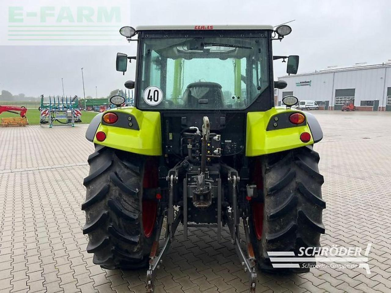 CLAAS axos 330 - Tracteur agricole: photos 4 CLAAS axos 330 - Tracteur agricole: photos 4