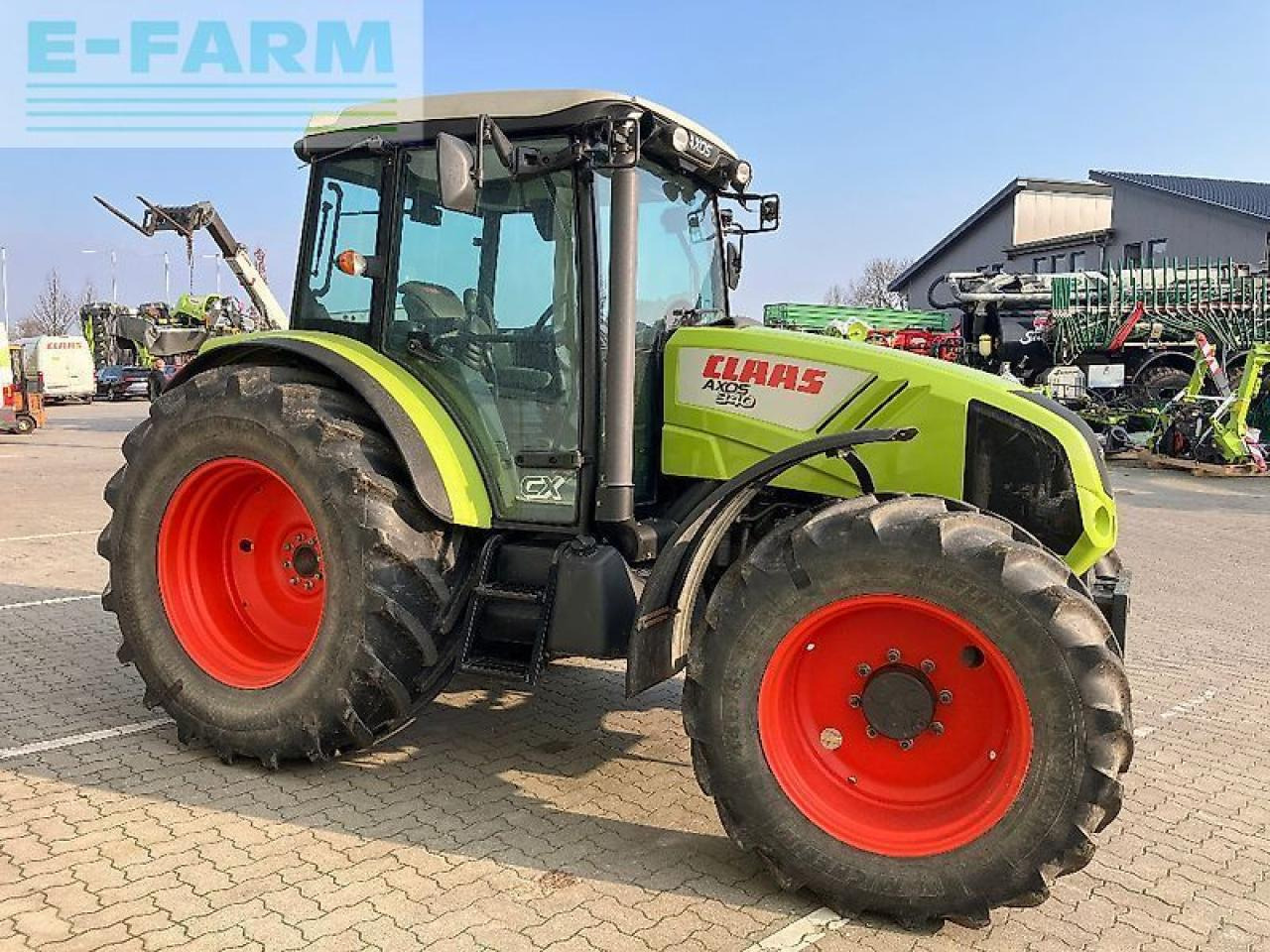 CLAAS axos 340 cx CX - Tracteur agricole: photos 5 CLAAS axos 340 cx CX - Tracteur agricole: photos 5