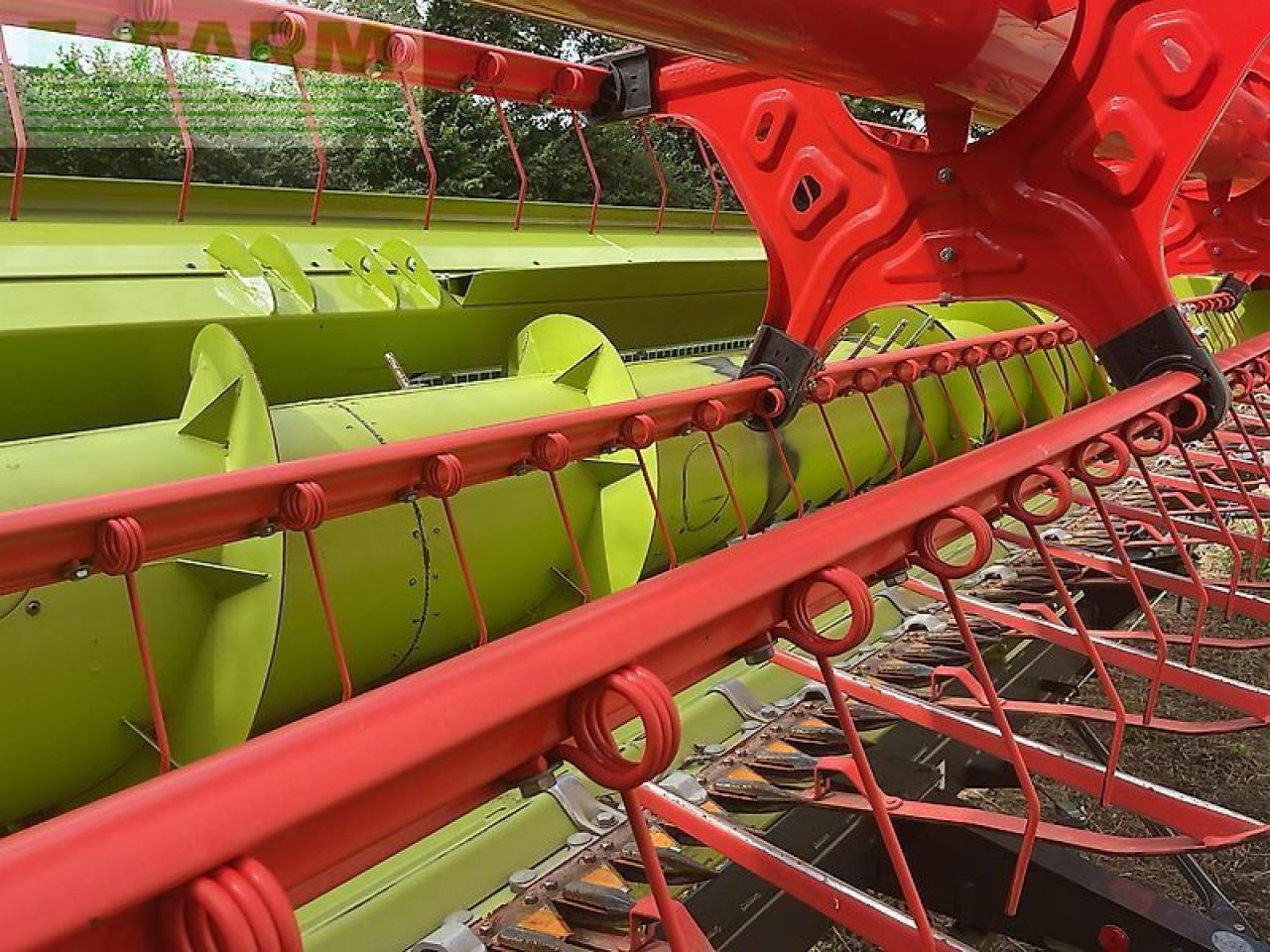 CLAAS cerio 560 schneidwerk mit wagen - Accessoire aux ensileuses: photos 2 CLAAS cerio 560 schneidwerk mit wagen - Accessoire aux ensileuses: photos 2