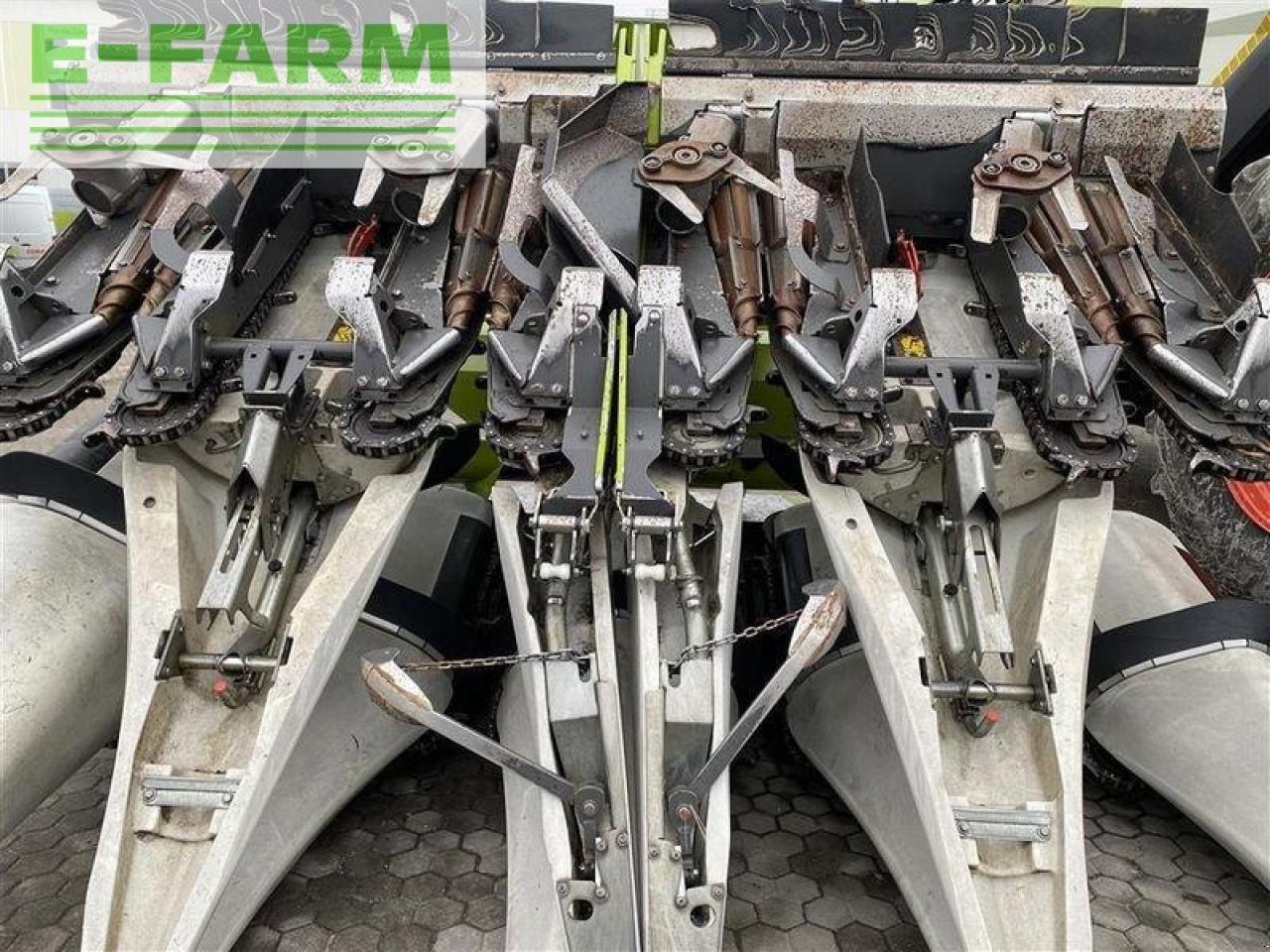 CLAAS corio 875 fc conspeed - Cueilleur de maïs: photos 3 CLAAS corio 875 fc conspeed - Cueilleur de maïs: photos 3
