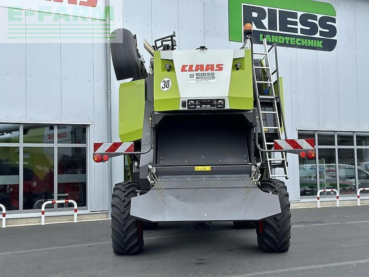 CLAAS evion 450 e5 classic - Moissonneuse-batteuse: photos 4 CLAAS evion 450 e5 classic - Moissonneuse-batteuse: photos 4