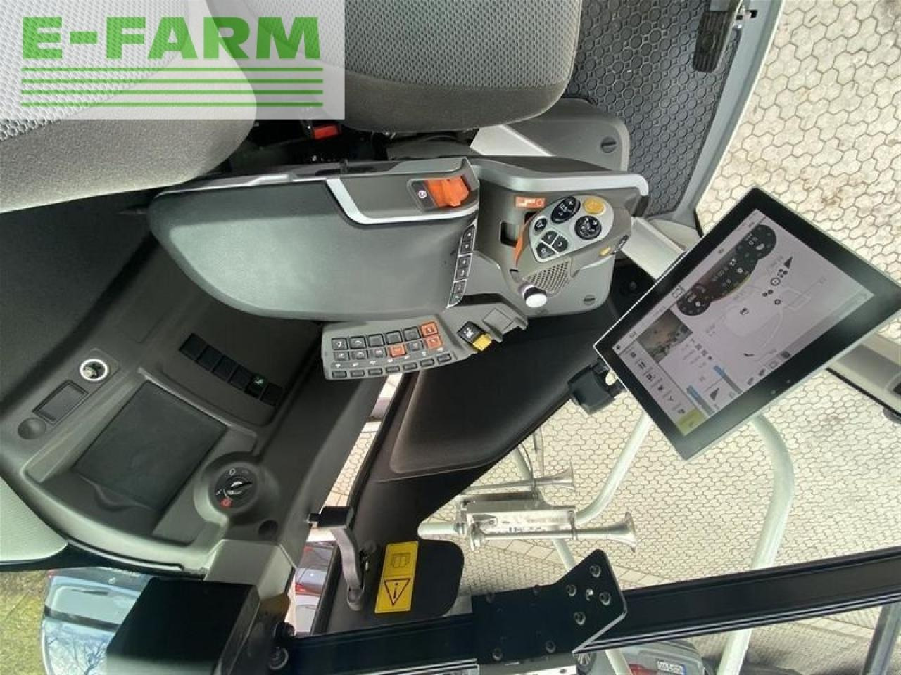 Ensileuse CLAAS jaguar 970 - stage v: photos 8