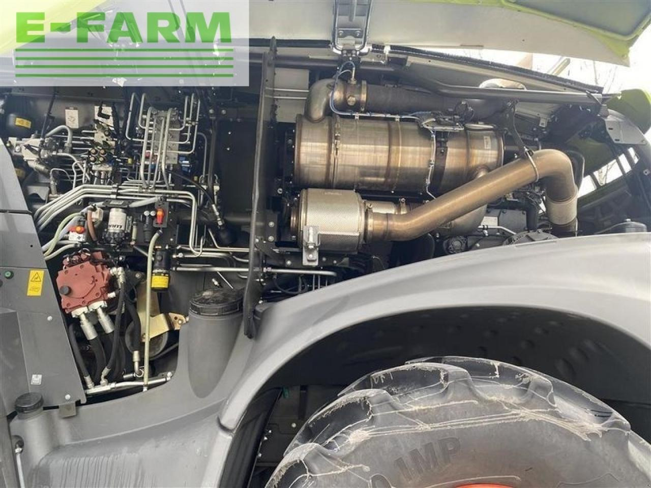 Ensileuse CLAAS jaguar 970 - stage v: photos 10