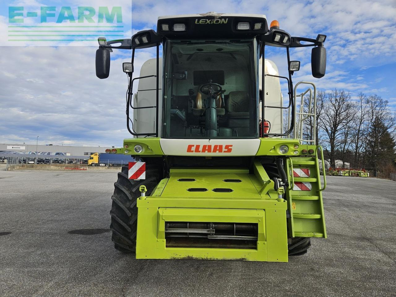 CLAAS lexion 570 - Moissonneuse-batteuse: photos 2 CLAAS lexion 570 - Moissonneuse-batteuse: photos 2