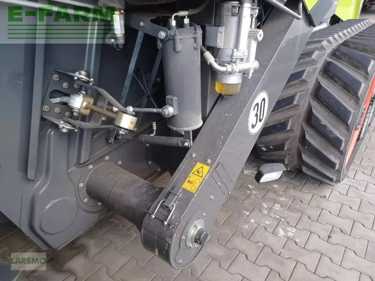 CLAAS lexion 6900 terratrac + vario v 930 - Moissonneuse-batteuse: photos 5 CLAAS lexion 6900 terratrac + vario v 930 - Moissonneuse-batteuse: photos 5