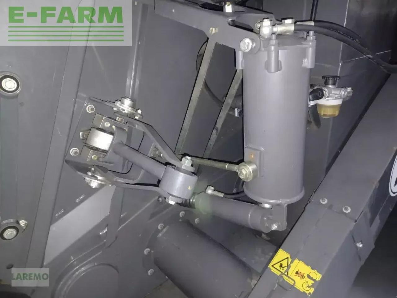 CLAAS lexion 770 tt terratrac + v1050 - Moissonneuse-batteuse: photos 5 CLAAS lexion 770 tt terratrac + v1050 - Moissonneuse-batteuse: photos 5