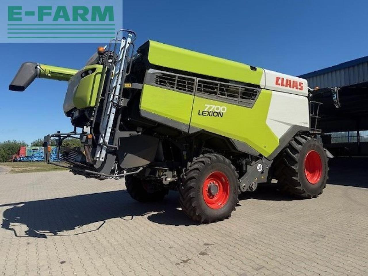 CLAAS lexion 7700 - Moissonneuse-batteuse: photos 4 CLAAS lexion 7700 - Moissonneuse-batteuse: photos 4