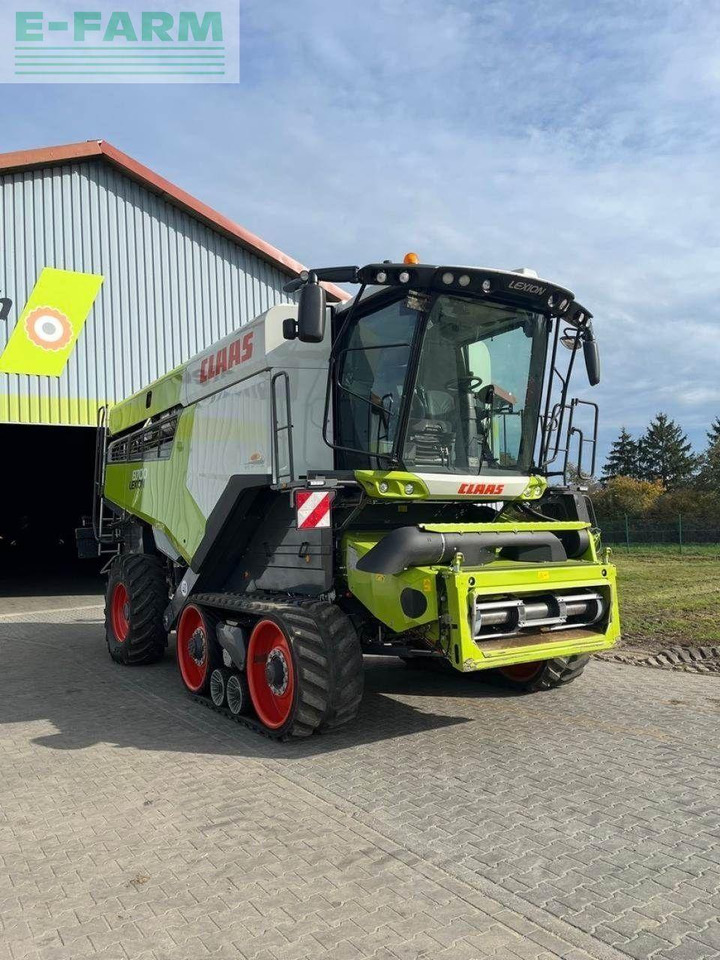 CLAAS lexion 8700 tt - Moissonneuse-batteuse: photos 3 CLAAS lexion 8700 tt - Moissonneuse-batteuse: photos 3