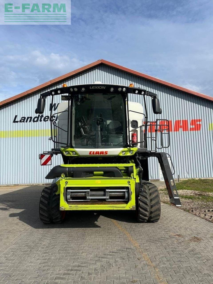 CLAAS lexion 8700 tt - Moissonneuse-batteuse: photos 2 CLAAS lexion 8700 tt - Moissonneuse-batteuse: photos 2