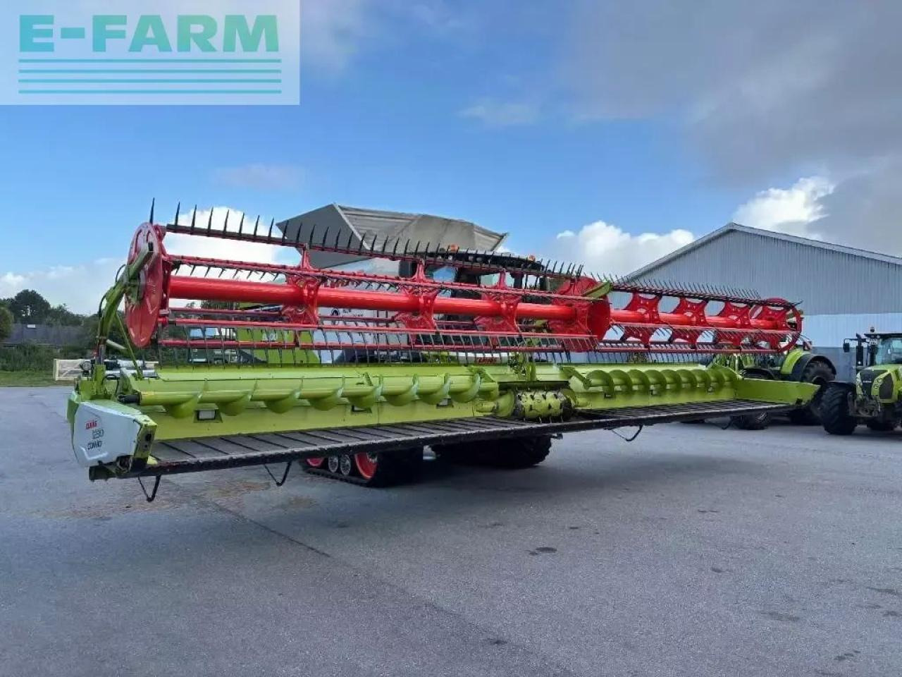 CLAAS lexion 8800 tt - Moissonneuse-batteuse: photos 3 CLAAS lexion 8800 tt - Moissonneuse-batteuse: photos 3