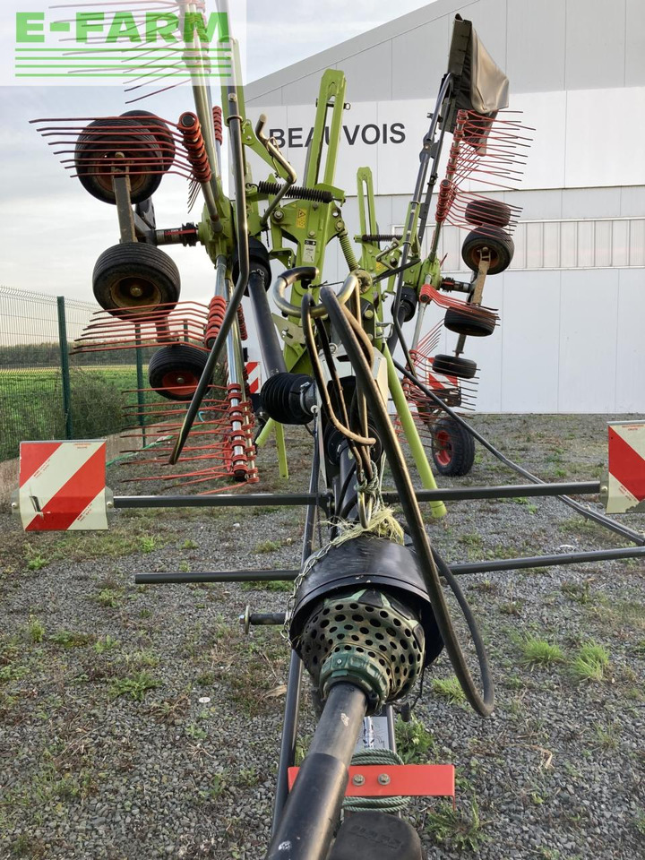 CLAAS liner 1600 twin - Faneuse: photos 4 CLAAS liner 1600 twin - Faneuse: photos 4