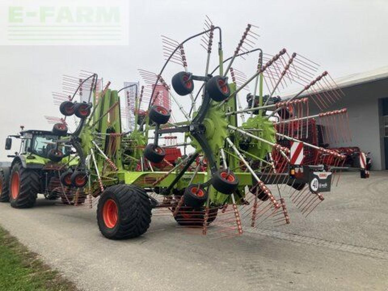 CLAAS liner 4900 business - Faneuse: photos 5 CLAAS liner 4900 business - Faneuse: photos 5