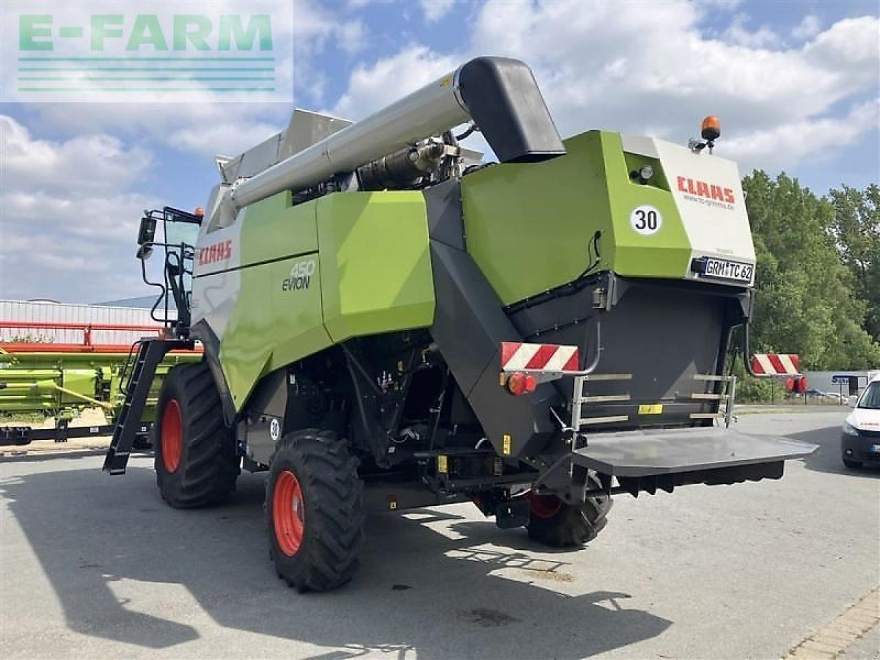CLAAS mähdrescher evion 450 - Moissonneuse-batteuse: photos 3 CLAAS mähdrescher evion 450 - Moissonneuse-batteuse: photos 3