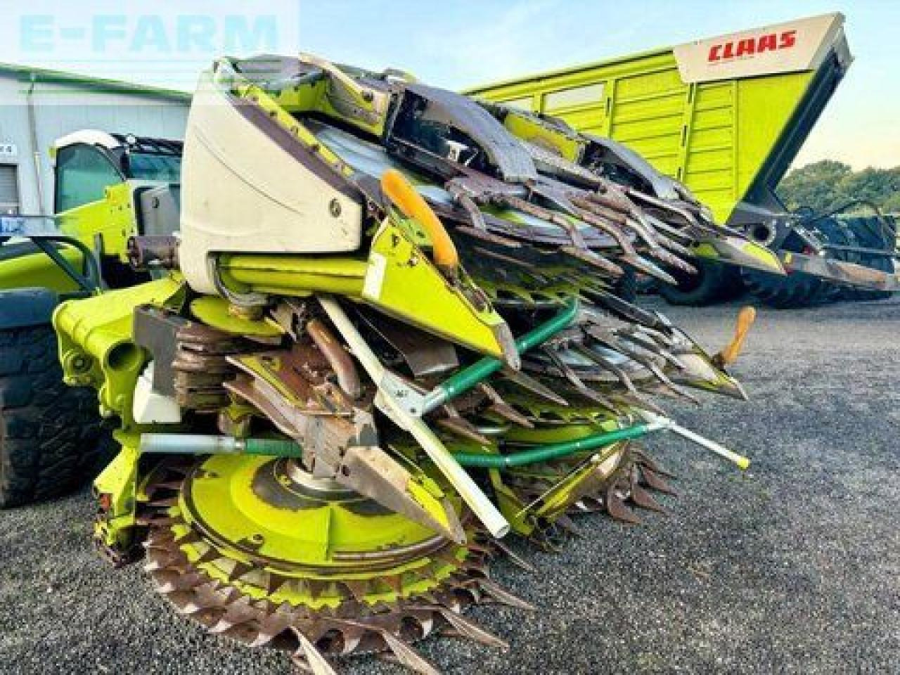 CLAAS orbis 750 ac auto contour, 10-reiher, für jaguar - Accessoire aux ensileuses: photos 3 CLAAS orbis 750 ac auto contour, 10-reiher, für jaguar - Accessoire aux ensileuses: photos 3